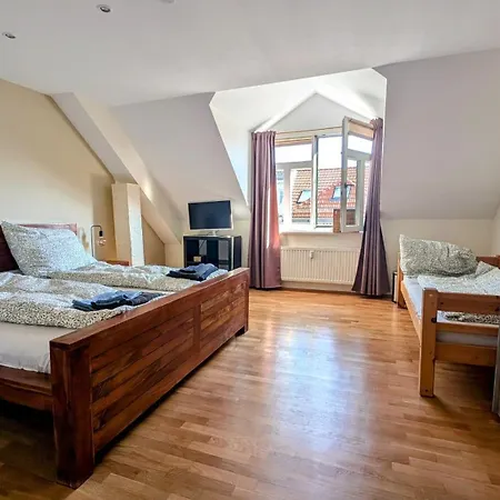 Lejlighed Grosszuegige Maisonette Ueber Dem Leipziger Zentrum