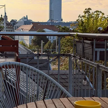 Grosszuegige Maisonette Ueber Dem Leipziger Zentrum *