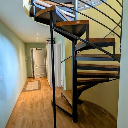 Grosszuegige Maisonette Ueber Dem Leipziger Zentrum Lägenhet *