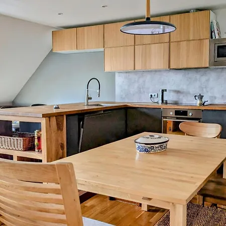 Lägenhet Grosszuegige Maisonette Ueber Dem Leipziger Zentrum
